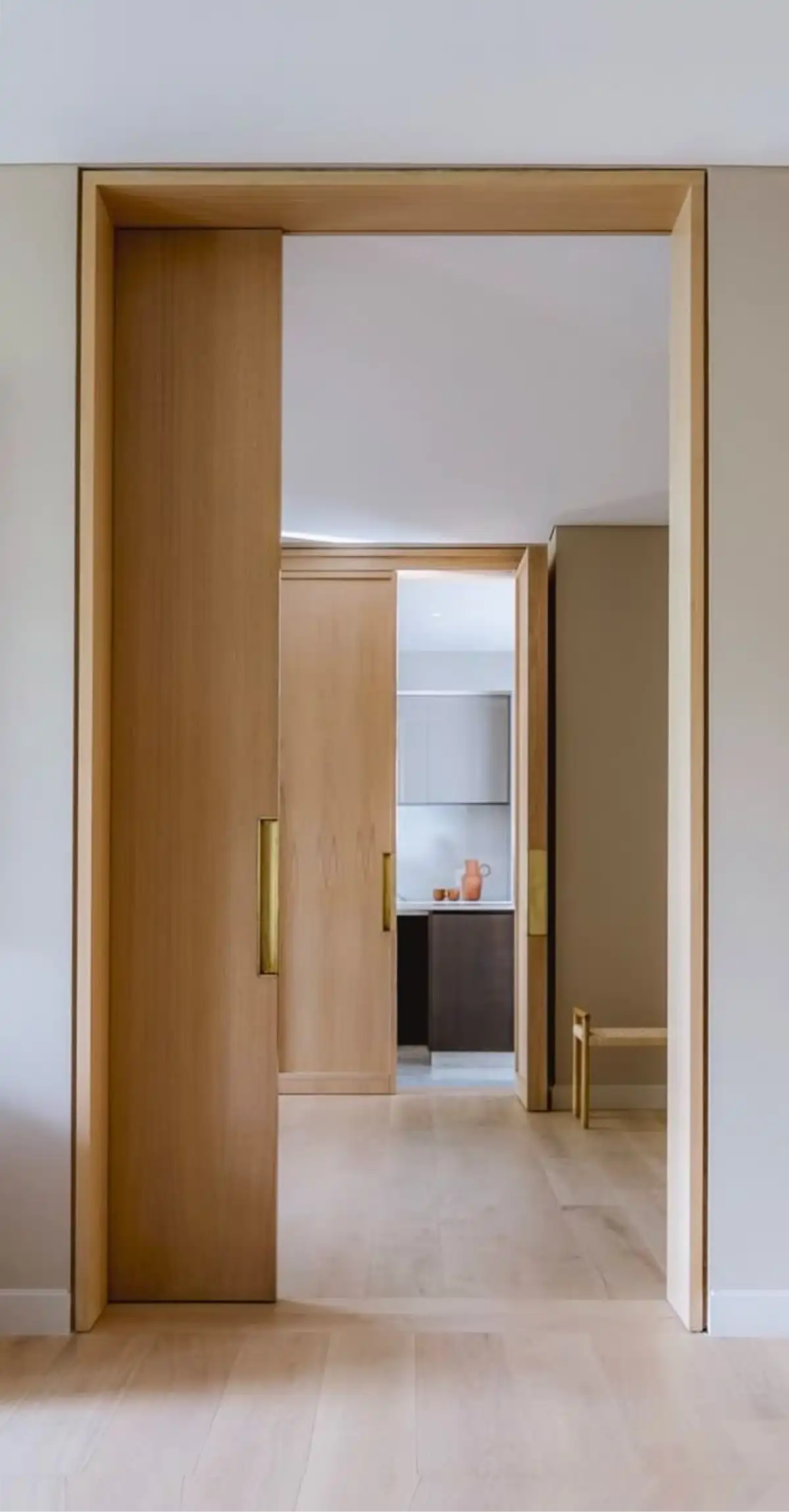 درب و چهارچوب کلاسیک Shadow Gap